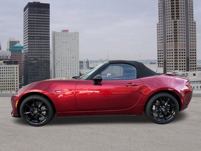 2023 Mazda MX-5 Miata Club