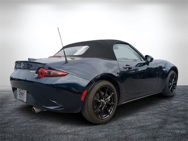 2023 Mazda MX-5 Miata Club