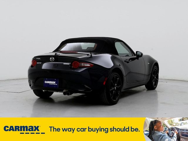 2023 Mazda MX-5 Miata Club