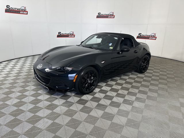 2023 Mazda MX-5 Miata Club