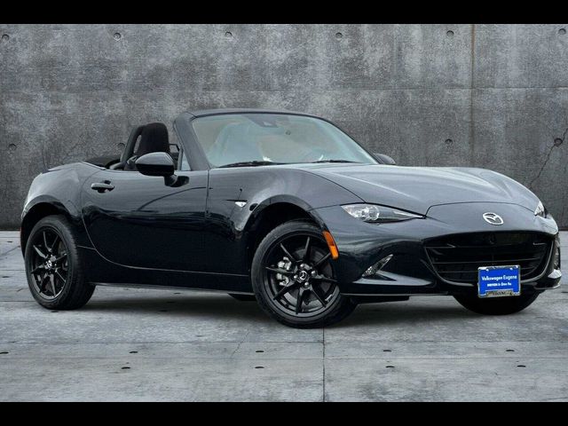 2023 Mazda MX-5 Miata Sport