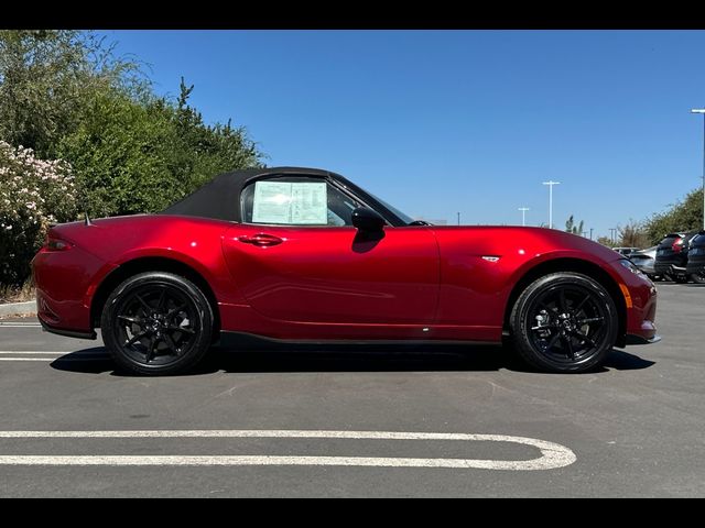 2023 Mazda MX-5 Miata Sport