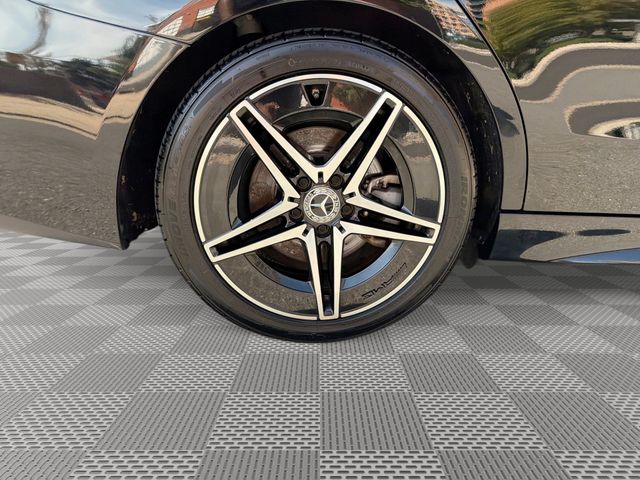 2023 Mercedes-Benz C-Class 300