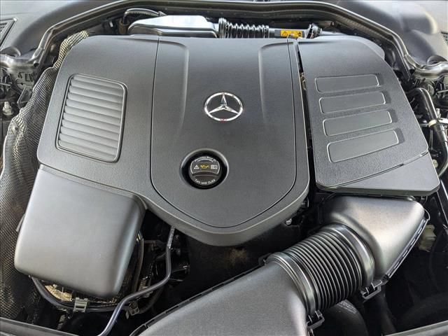 2023 Mercedes-Benz C-Class 300
