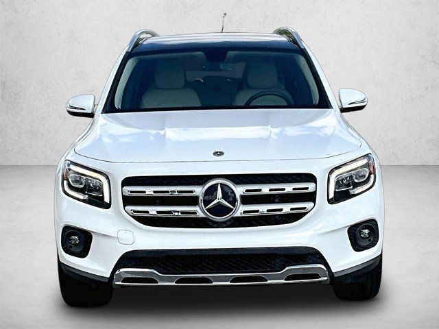 2023 Mercedes-Benz C-Class 300