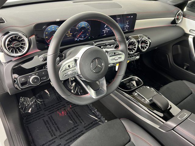 2023 Mercedes-Benz CLA 250