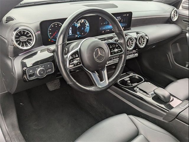 2023 Mercedes-Benz CLA 250