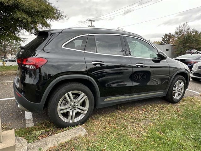 2023 Mercedes-Benz GLA 250