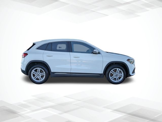 2023 Mercedes-Benz GLA 250