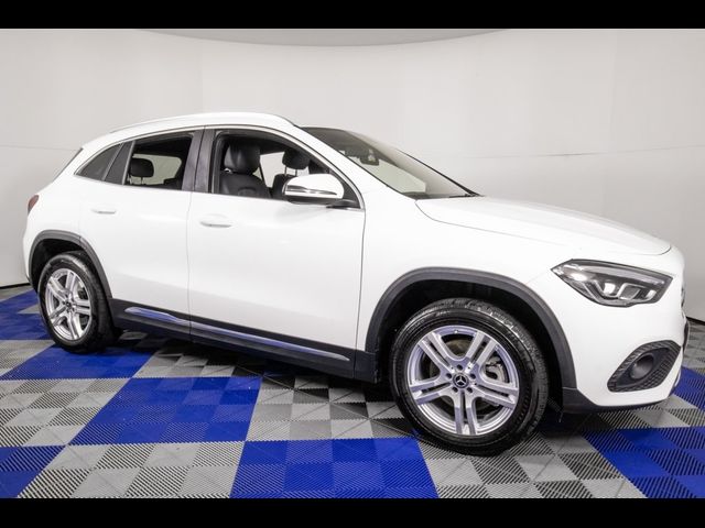 2023 Mercedes-Benz GLA 250