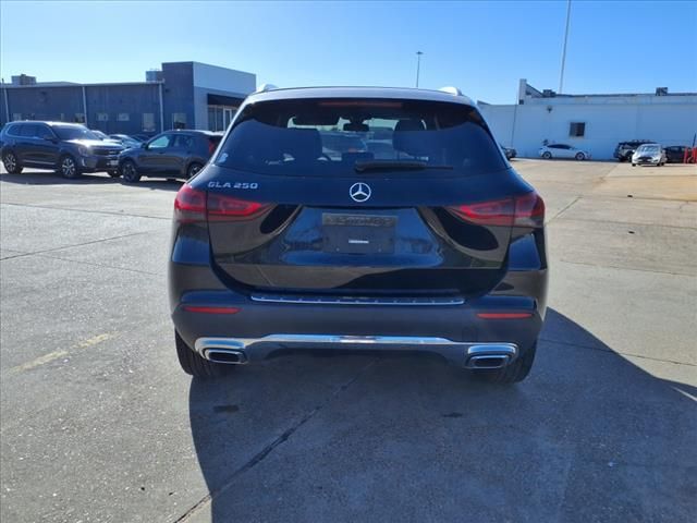 2023 Mercedes-Benz GLA 250