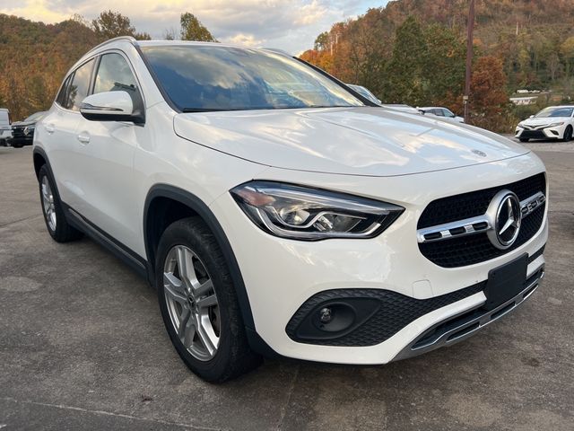 2023 Mercedes-Benz GLA 250