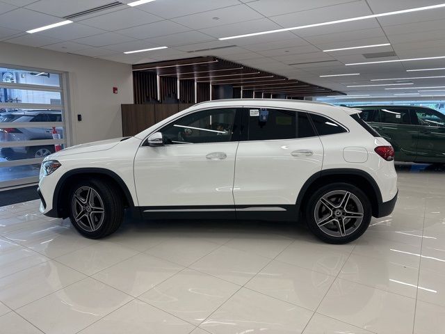 2023 Mercedes-Benz GLA 250