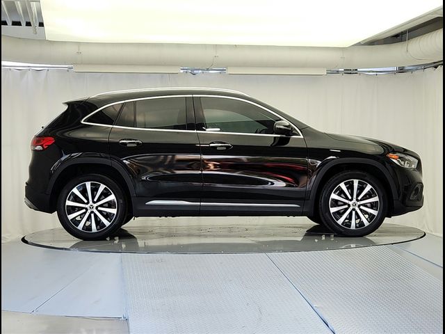 2023 Mercedes-Benz GLA 250