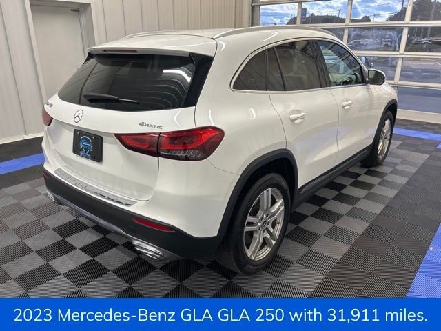 2023 Mercedes-Benz GLA 250