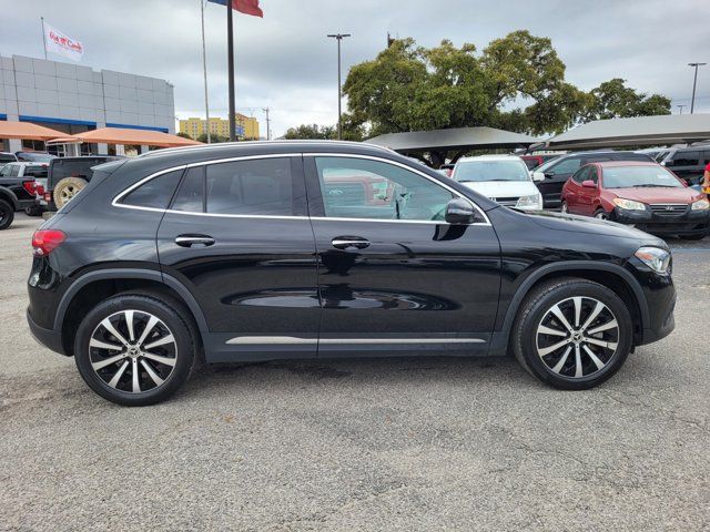 2023 Mercedes-Benz GLA 250