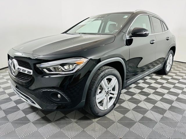 2023 Mercedes-Benz GLA 250