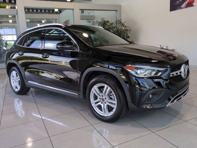 2023 Mercedes-Benz GLA 250