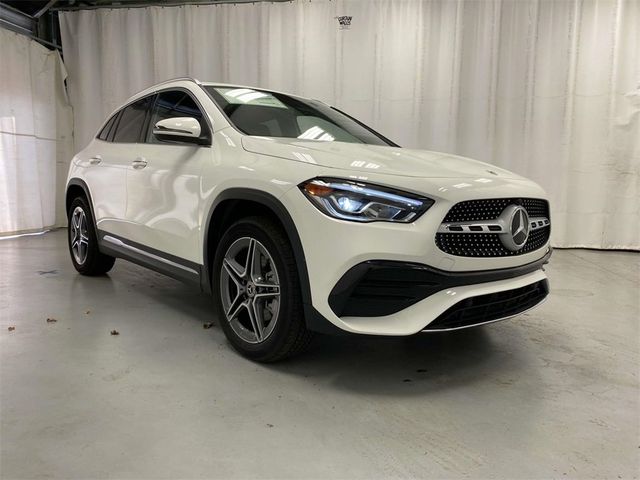 2023 Mercedes-Benz GLA 250