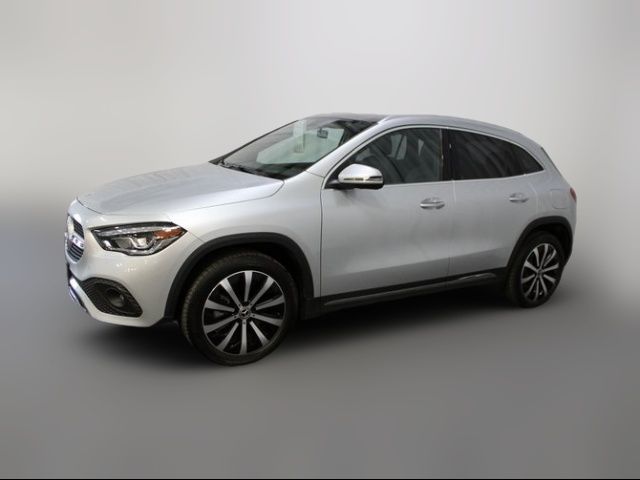 2023 Mercedes-Benz GLA 250