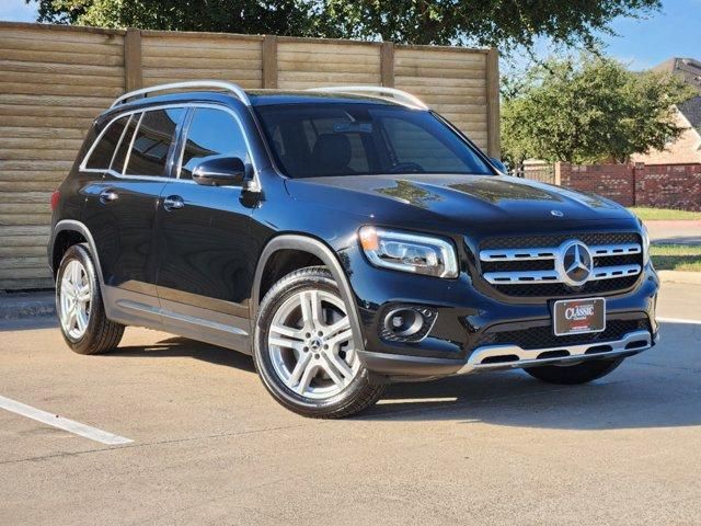 2023 Mercedes-Benz GLB 250