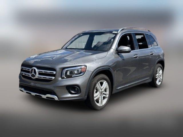 2023 Mercedes-Benz GLB 250