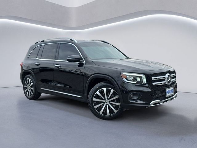 2023 Mercedes-Benz GLB 250