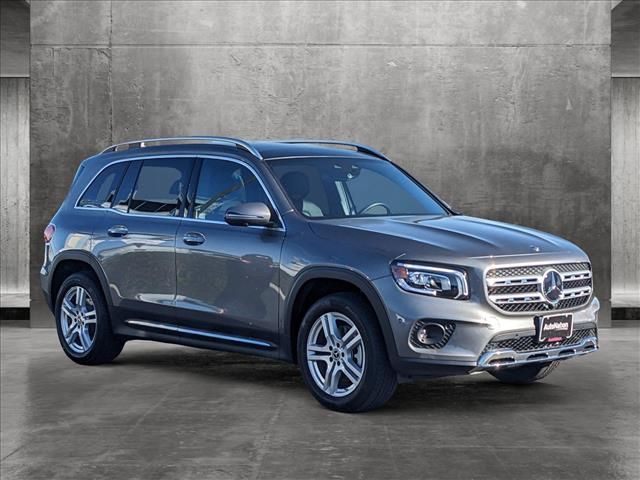 2023 Mercedes-Benz GLB 250