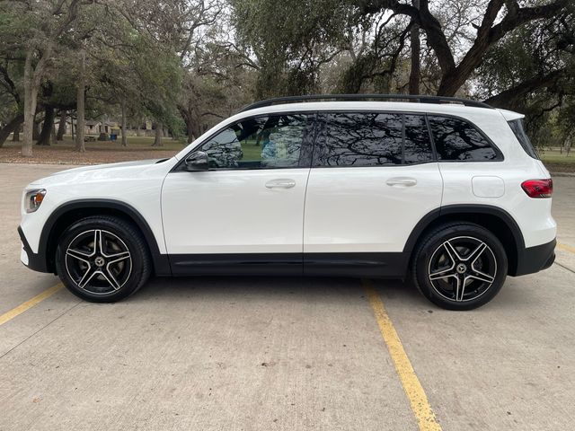 2023 Mercedes-Benz GLB 250