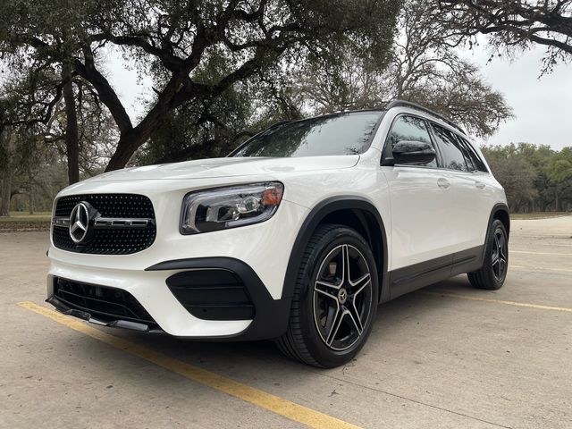 2023 Mercedes-Benz GLB 250