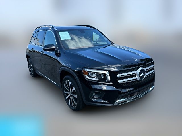 2023 Mercedes-Benz GLB 250