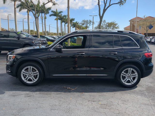 2023 Mercedes-Benz GLB 250