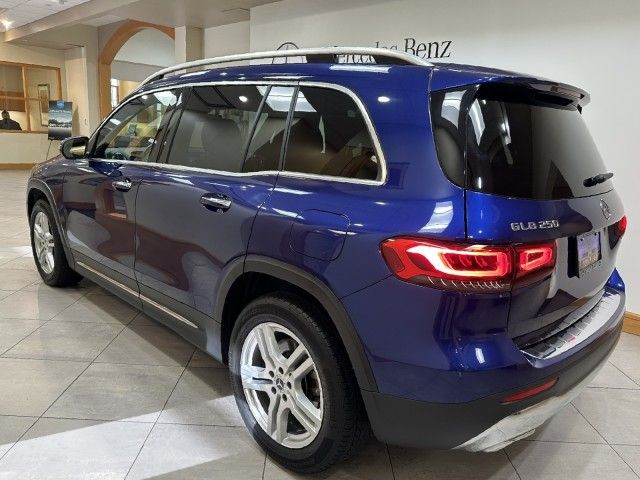 2023 Mercedes-Benz GLB 250