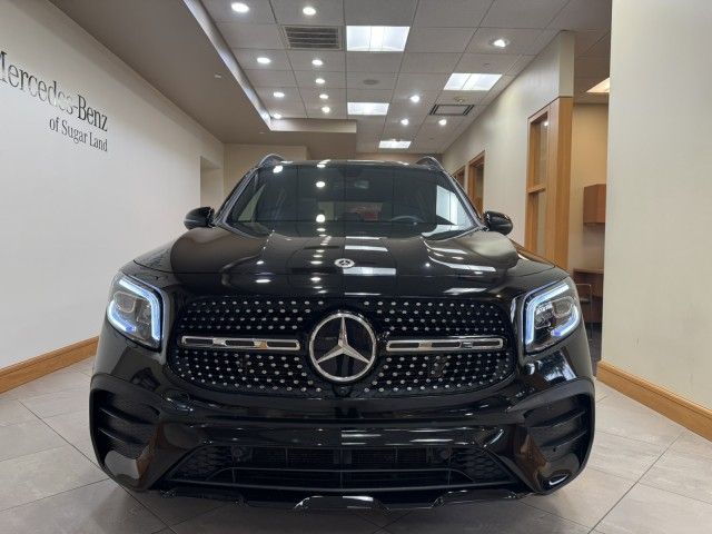 2023 Mercedes-Benz GLB 250