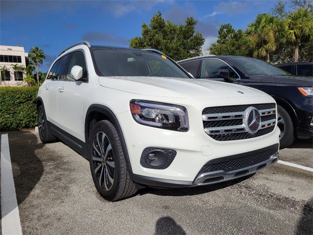 2023 Mercedes-Benz GLB 250