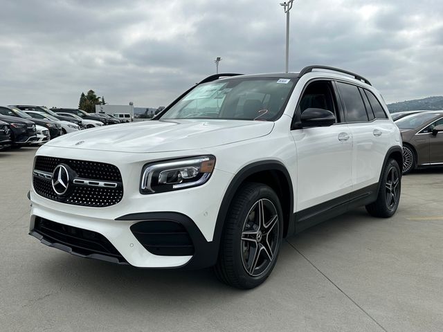 2023 Mercedes-Benz GLB 250