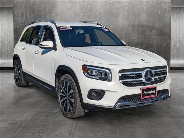 2023 Mercedes-Benz GLB 250