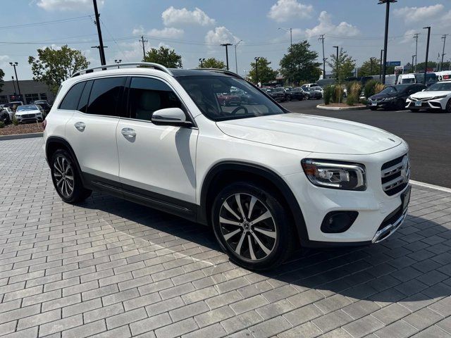2023 Mercedes-Benz GLB 250