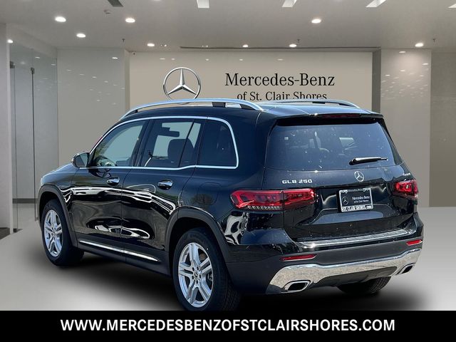 2023 Mercedes-Benz GLB 250