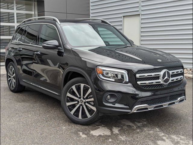 2023 Mercedes-Benz GLB 250