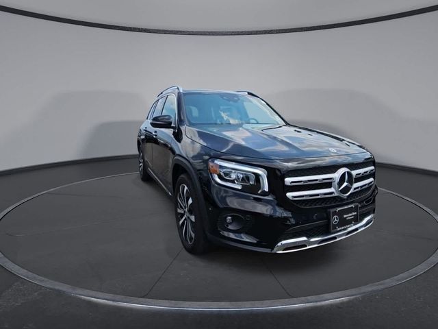 2023 Mercedes-Benz GLB 250