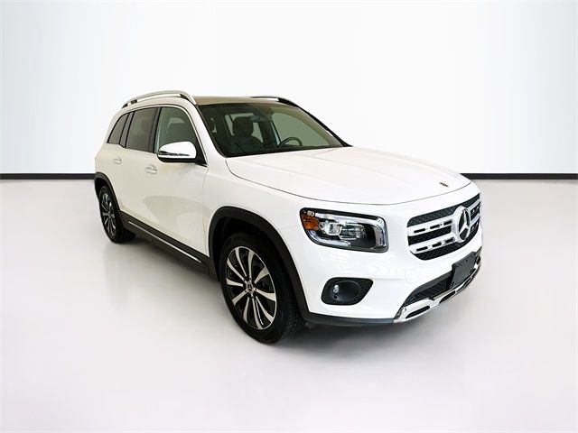 2023 Mercedes-Benz GLB 250