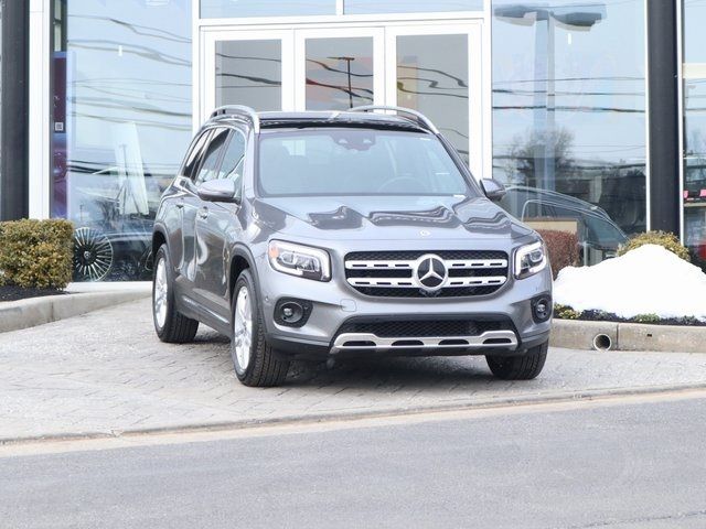 2023 Mercedes-Benz GLB 250