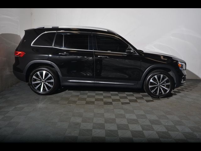 2023 Mercedes-Benz GLB 250