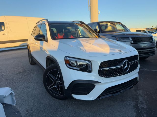 2023 Mercedes-Benz GLB 250