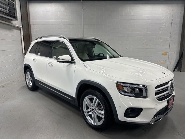 2023 Mercedes-Benz GLB 250