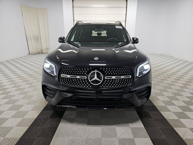 2023 Mercedes-Benz GLB 250