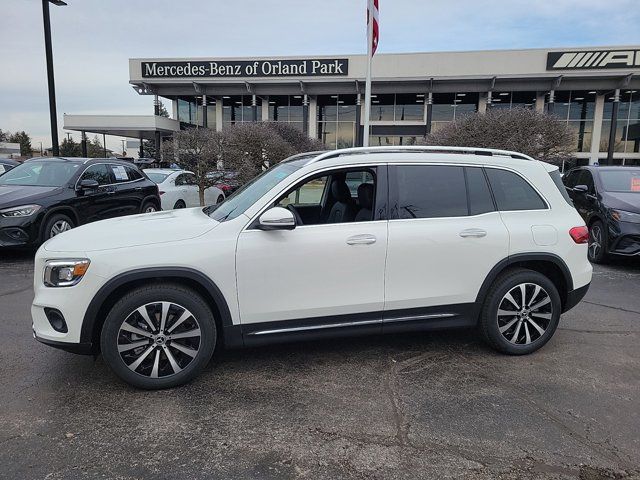 2023 Mercedes-Benz GLB 250