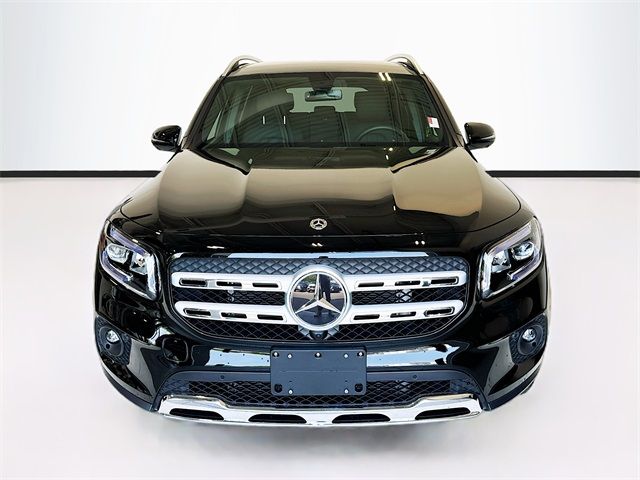 2023 Mercedes-Benz GLB 250