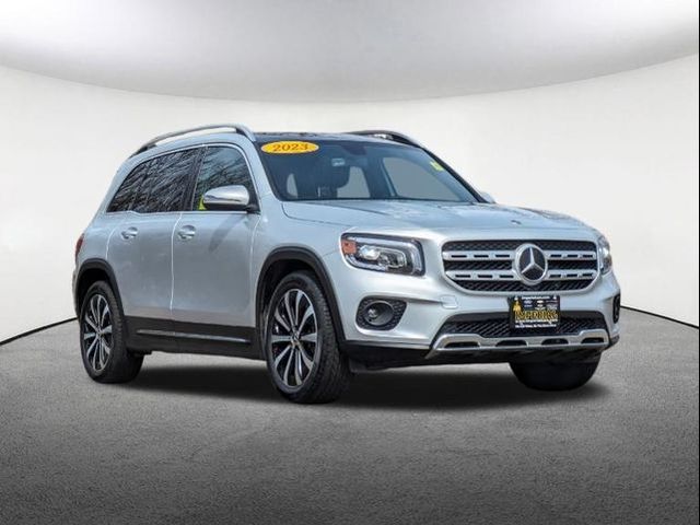 2023 Mercedes-Benz GLB 250